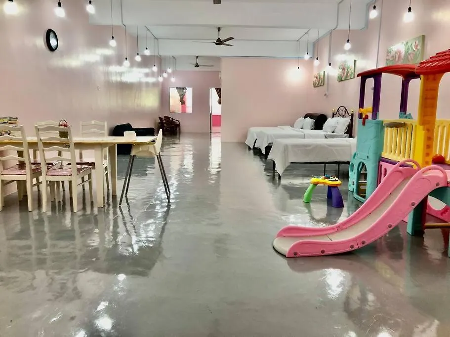 Ipoh 1-10Pax Kids-Friendly Families Friends Gunung Rapat Soon Choon Apartment 0*,  Malaysia